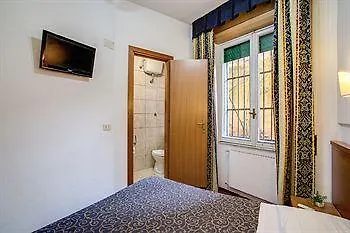 Galeno Hotel 2*
